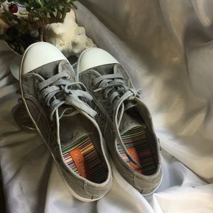 ROCKET DOG Snikers👟💪🏽☑️